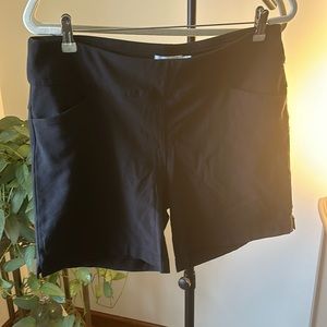 Lady Hagan women’s golf short